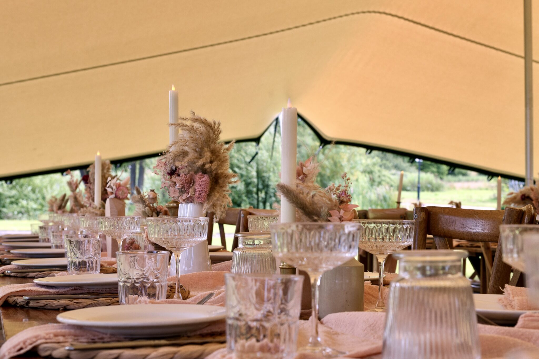 Private event stretch tent